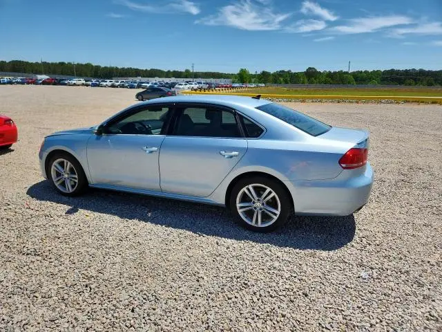 2012 VOLKSWAGEN PASSAT SE  