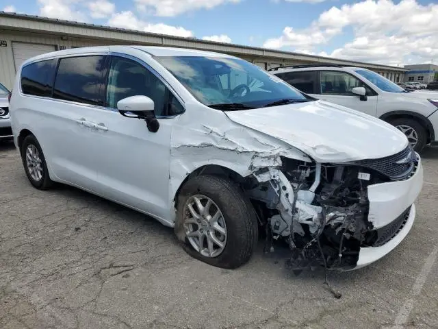 2022 CHRYSLER VOYAGER LX  