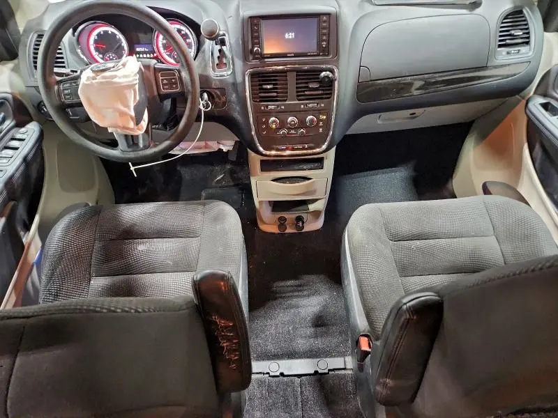 2020 DODGE GRAND CARAVAN SE  