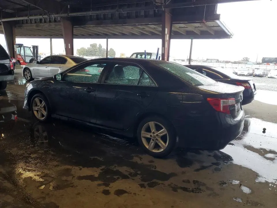 2013 TOYOTA CAMRY L  