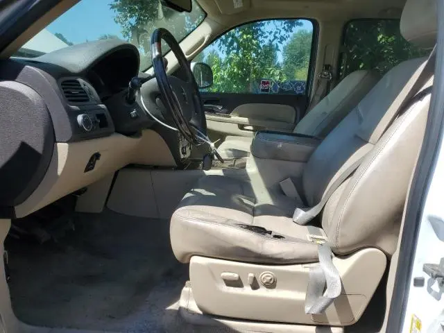2011 GMC YUKON DENALI  