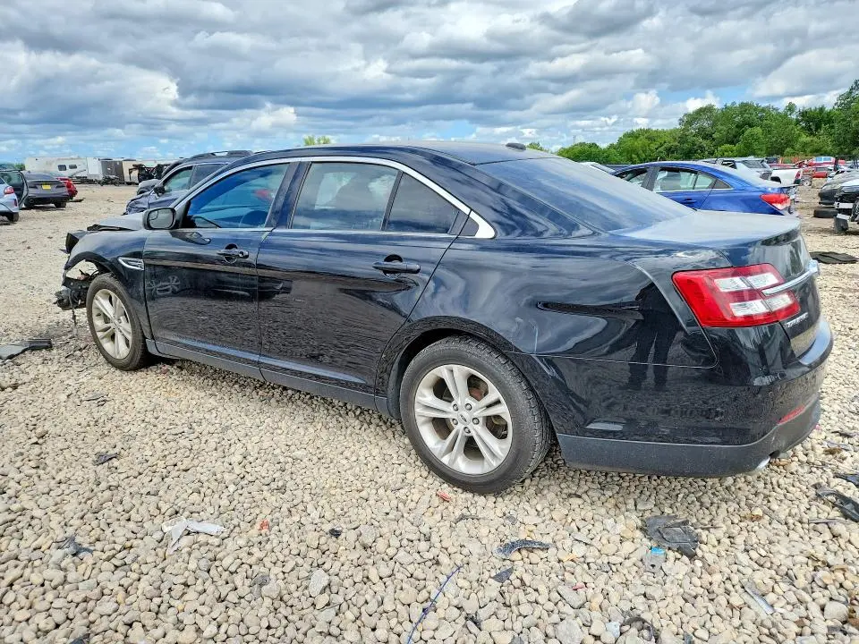 2018 FORD TAURUS SEL  