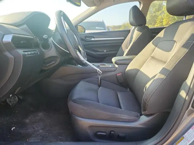 2019 NISSAN ALTIMA SV  