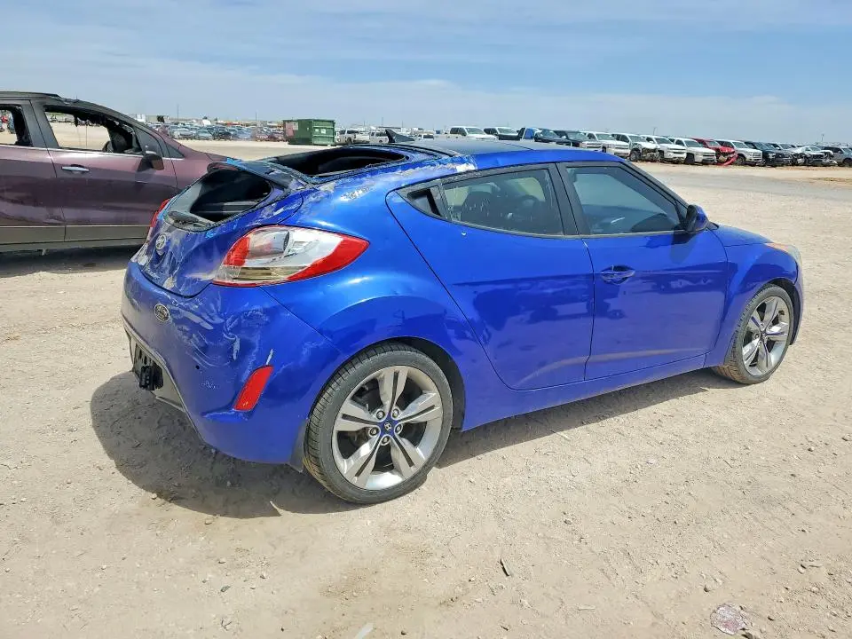 2013 HYUNDAI VELOSTER BASE  