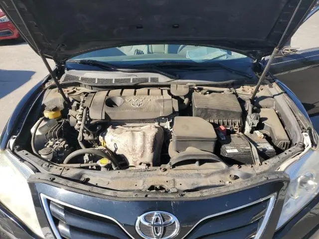 2010 TOYOTA CAMRY BASE  
