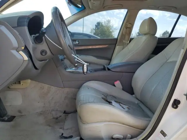 2011 INFINITI G37 BASE  