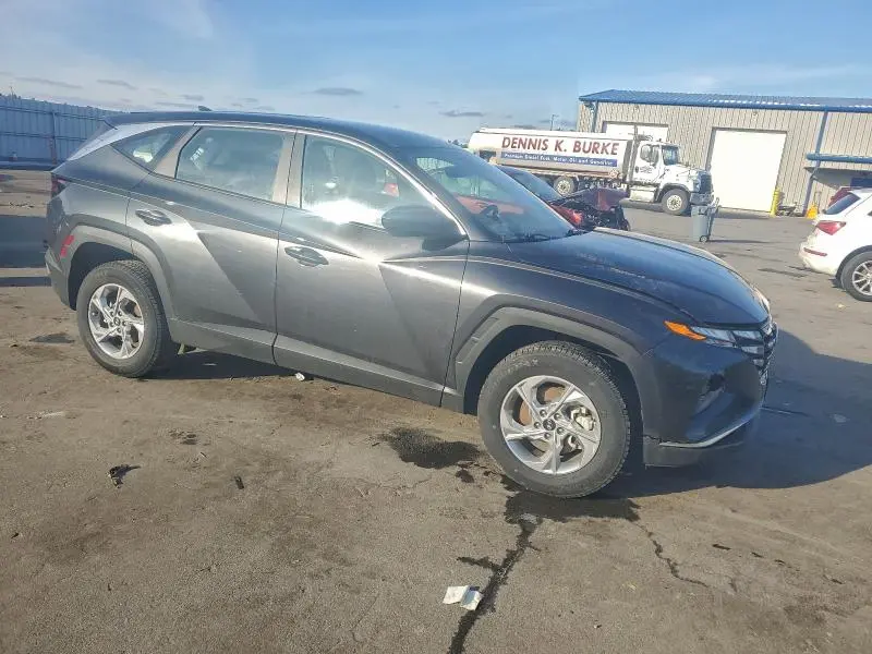 2023 HYUNDAI TUCSON SE  