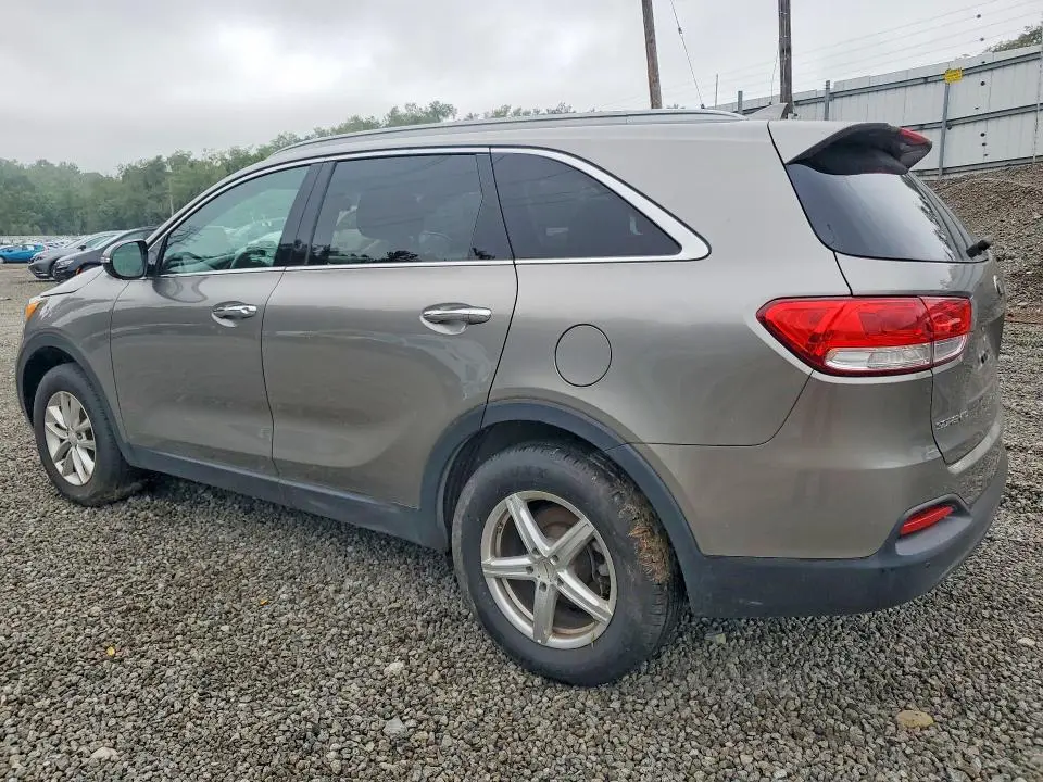 2016 KIA SORENTO LX  