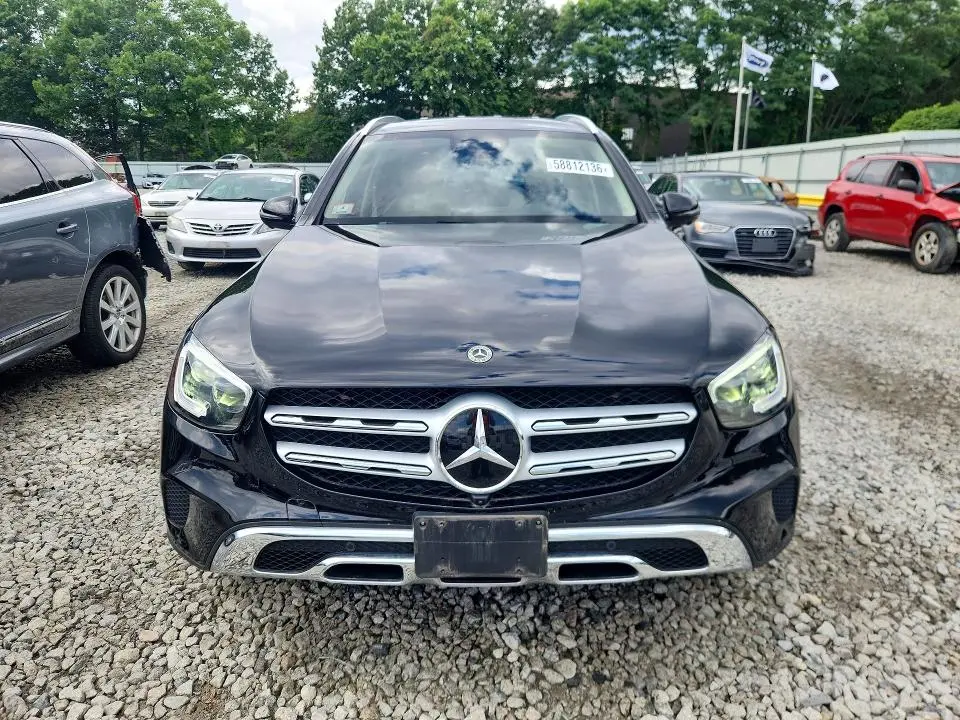 2022 MERCEDES-BENZ GLC 300 4MATIC  