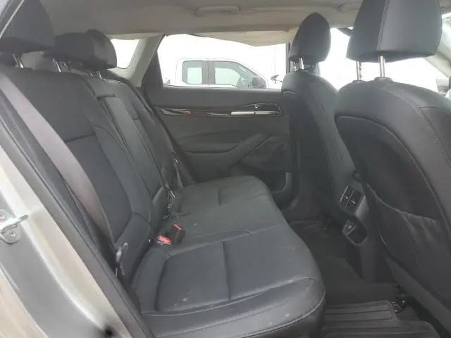 2023 KIA SELTOS EX  