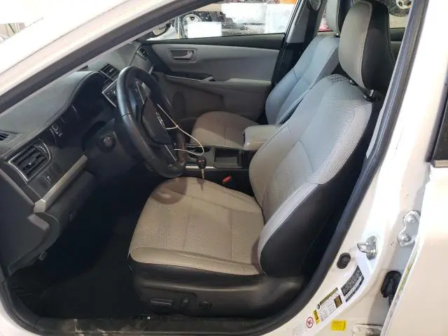 2016 TOYOTA CAMRY LE  