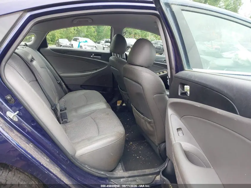 2012 HYUNDAI SONATA SE