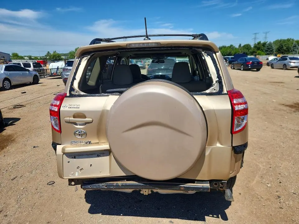 2012 TOYOTA RAV4 BASE  