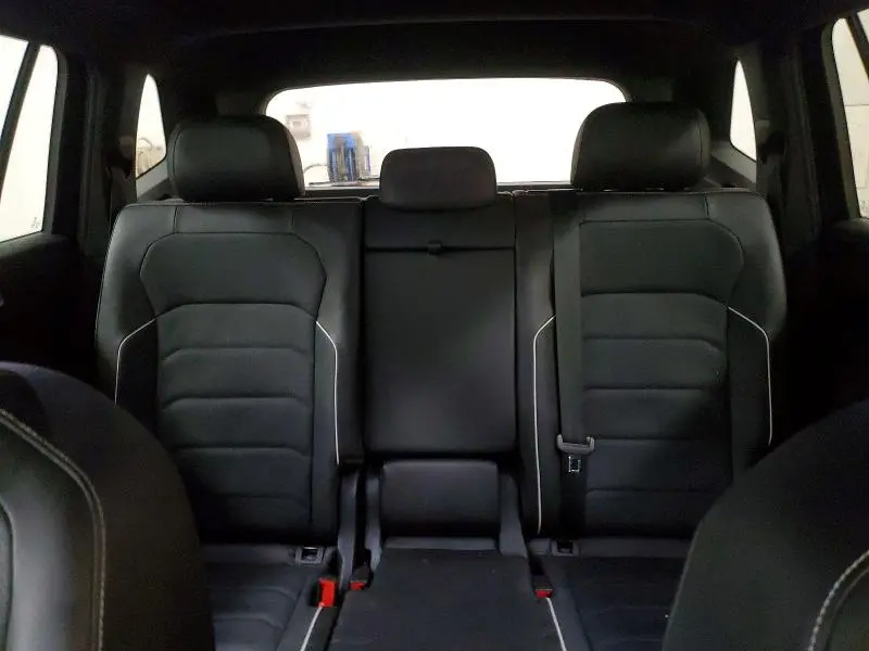 2024 VOLKSWAGEN TIGUAN SEL R-LINE BLACK  