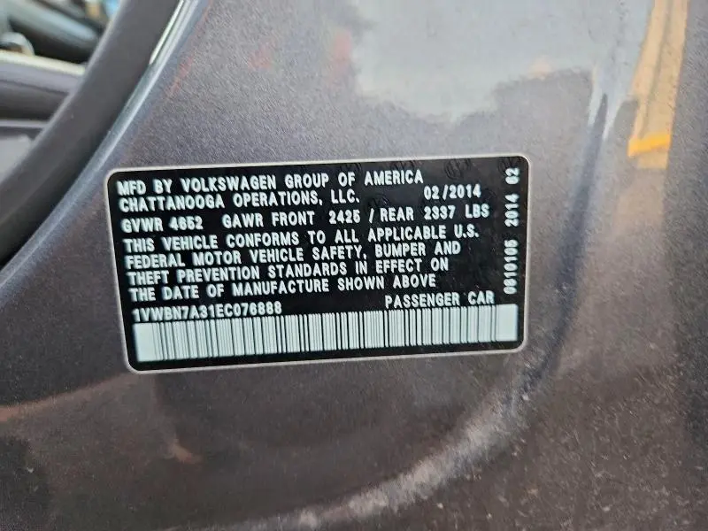 2014 VOLKSWAGEN PASSAT SE  