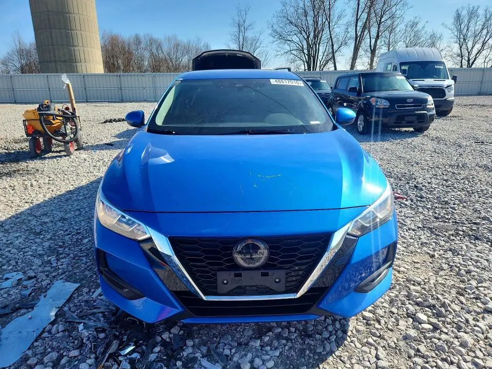 2022 NISSAN SENTRA SV  