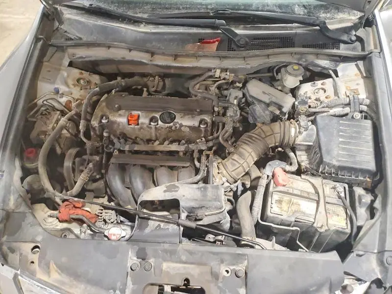 2010 HONDA ACCORD LX  