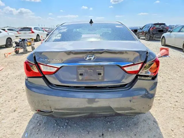 2012 HYUNDAI SONATA GLS  
