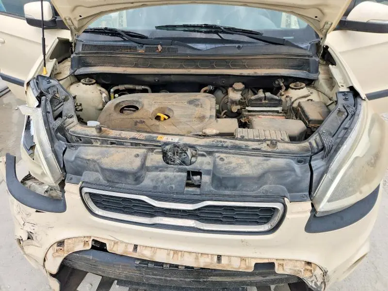 2013 KIA SOUL +  