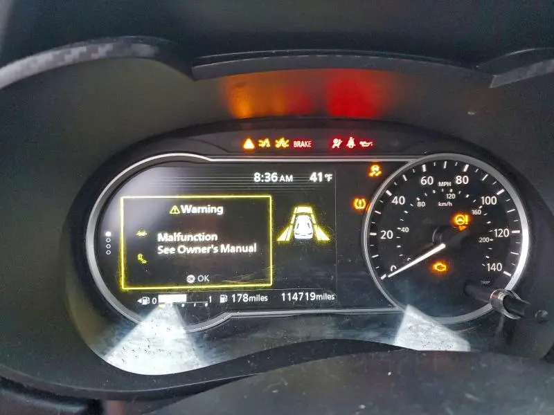 2020 NISSAN VERSA SR  