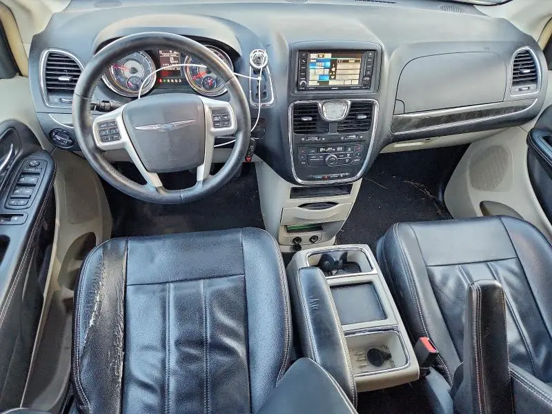 2014 CHRYSLER TOWN & COUNTRY TOURING  