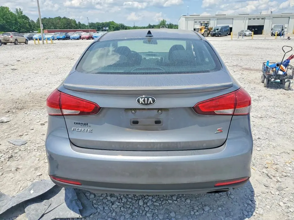 2017 KIA FORTE S  