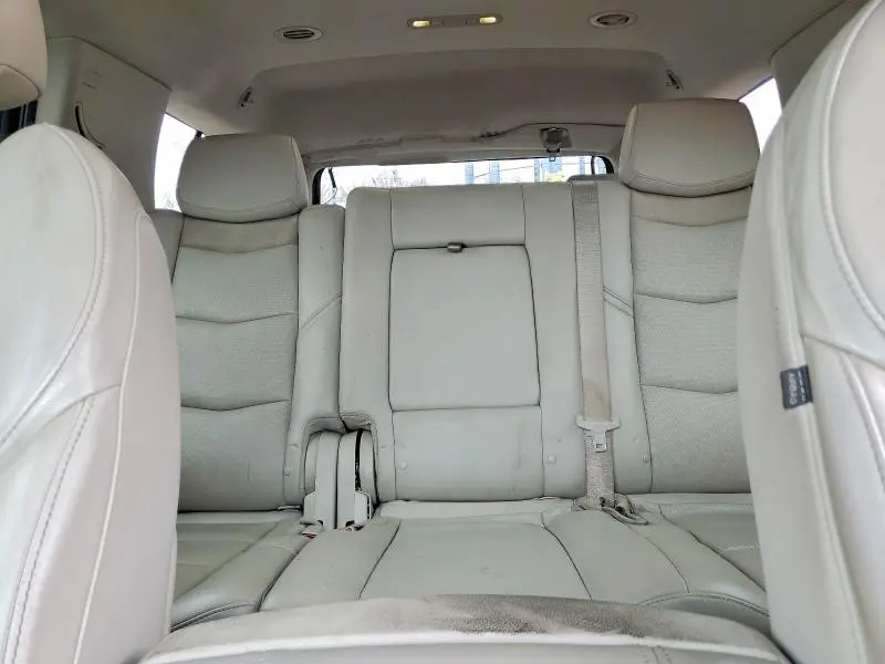 2016 CADILLAC ESCALADE LUXURY  