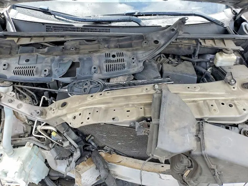 2014 TOYOTA HIGHLANDER LE  