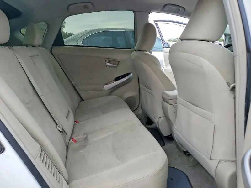 2010 TOYOTA PRIUS II  