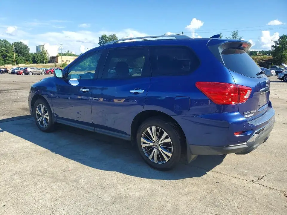 2019 NISSAN PATHFINDER SV  