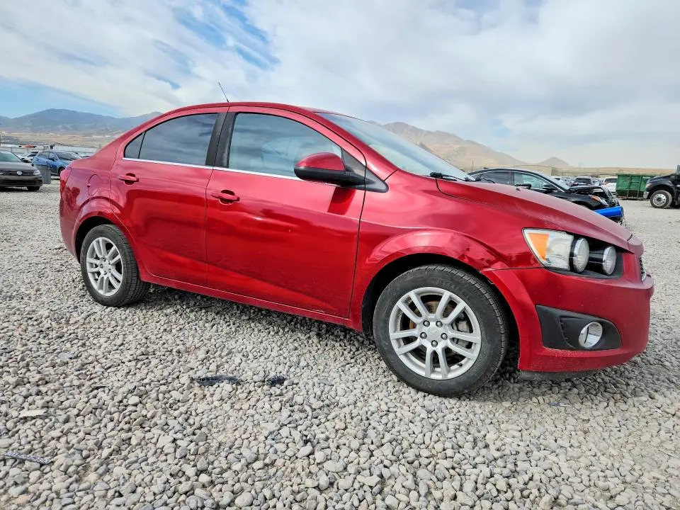 2013 CHEVROLET SONIC LT  