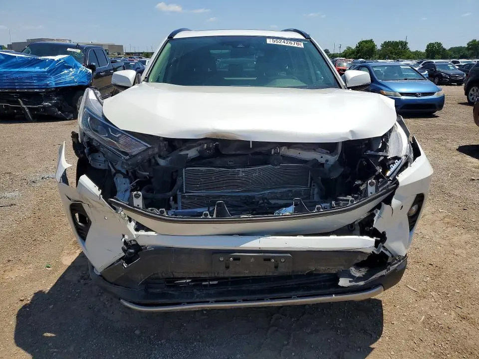 2019 TOYOTA RAV4 LIMITED  