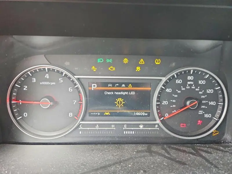 2022 KIA SORENTO S  
