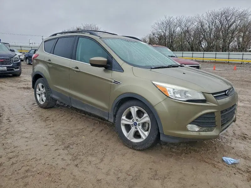 2014 FORD ESCAPE SE  