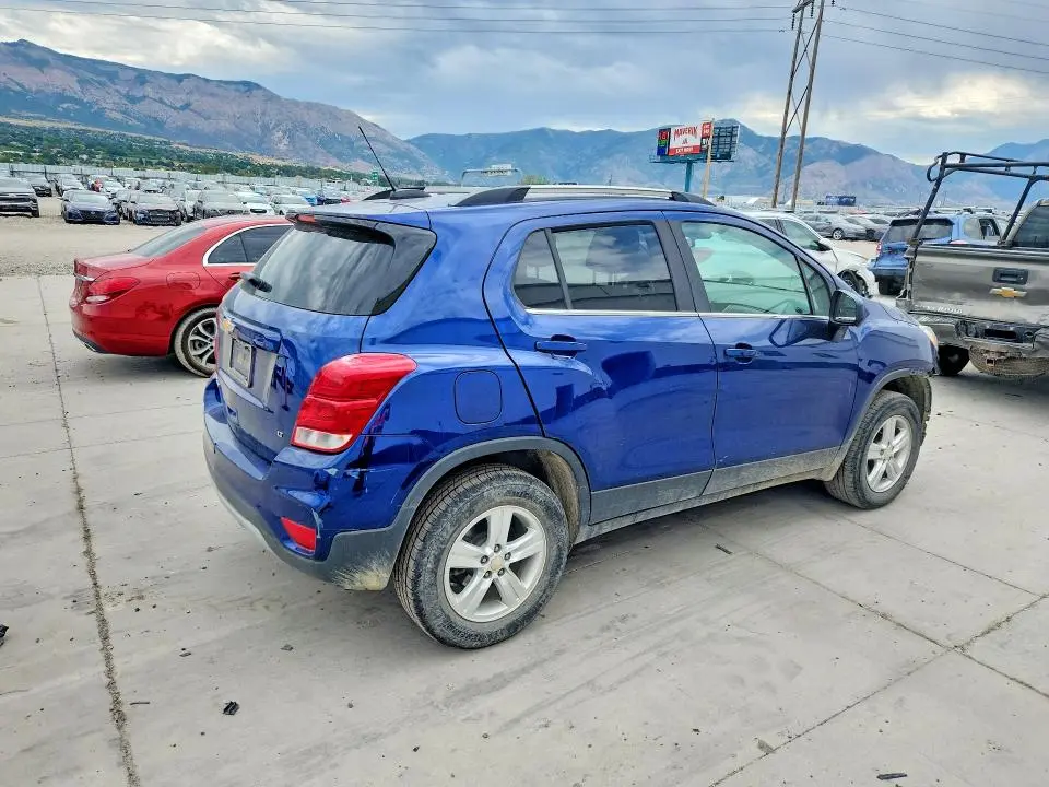 2017 CHEVROLET TRAX 1LT  