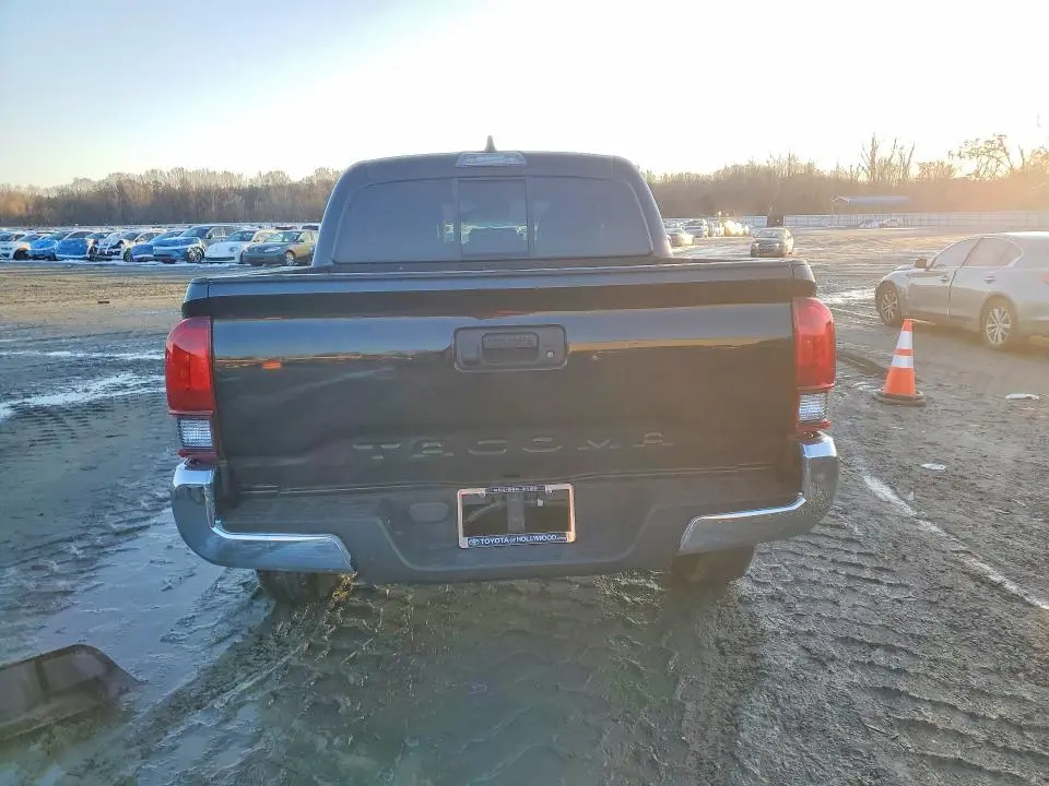 2022 TOYOTA TACOMA DOUBLE CAB  