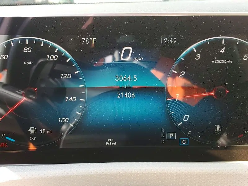 2020 MERCEDES-BENZ A 220  