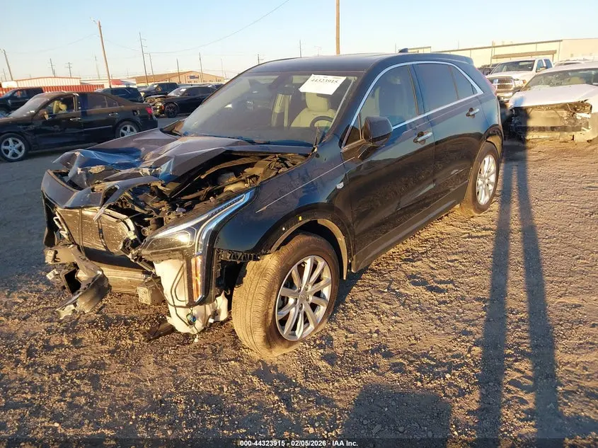 2019 CADILLAC XT4 LUXURY