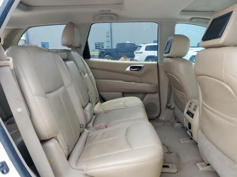 2015 NISSAN PATHFINDER S  