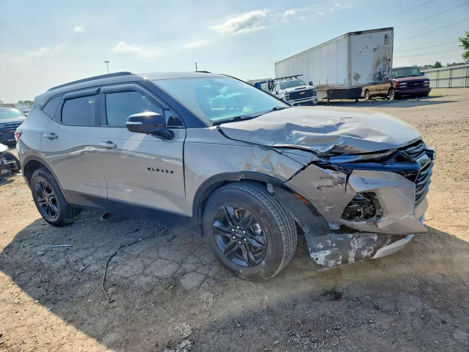 2021 CHEVROLET BLAZER 2LT  