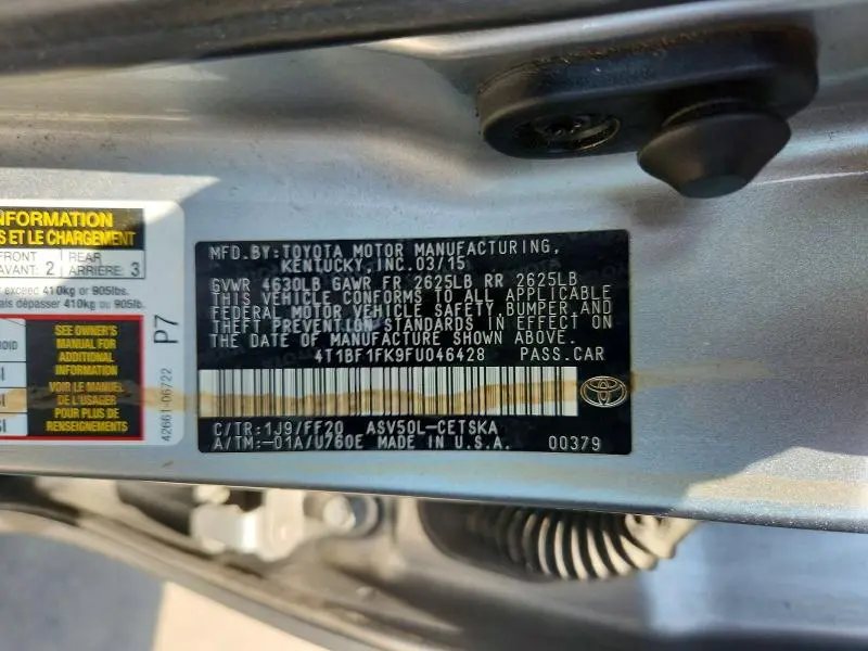 2015 TOYOTA CAMRY SE  