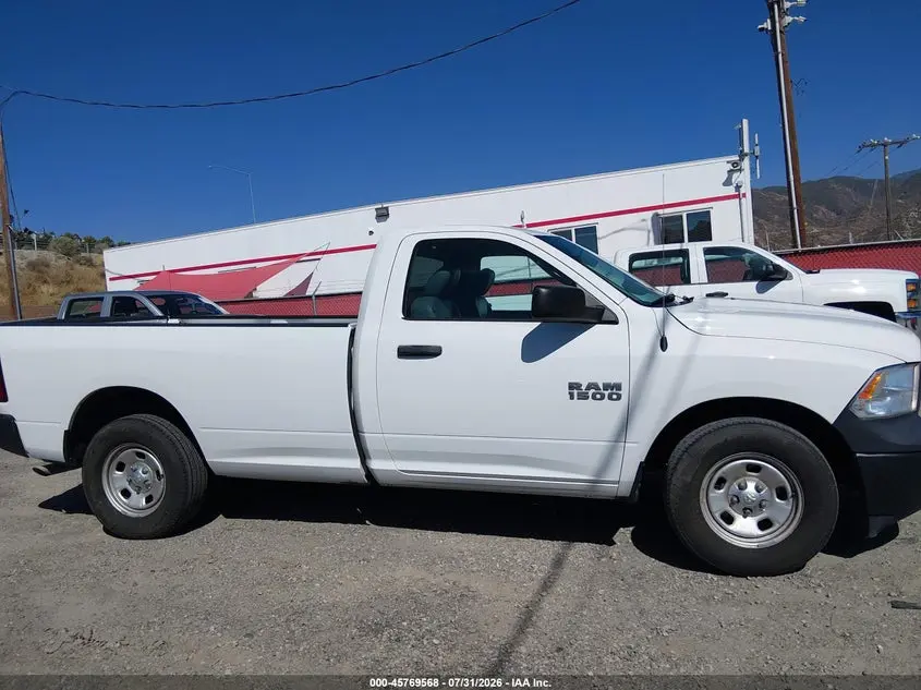 2018 RAM 1500 TRADESMAN  4X2 8' BOX