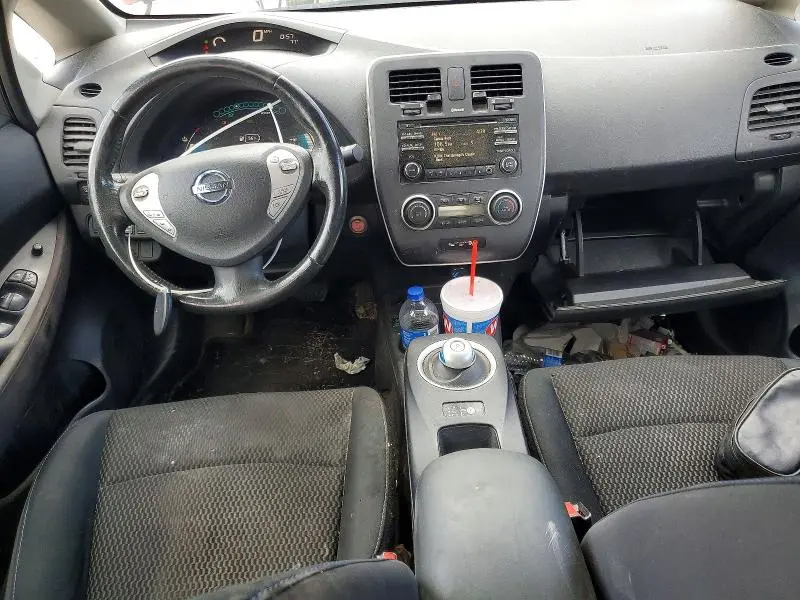 2015 NISSAN LEAF S  