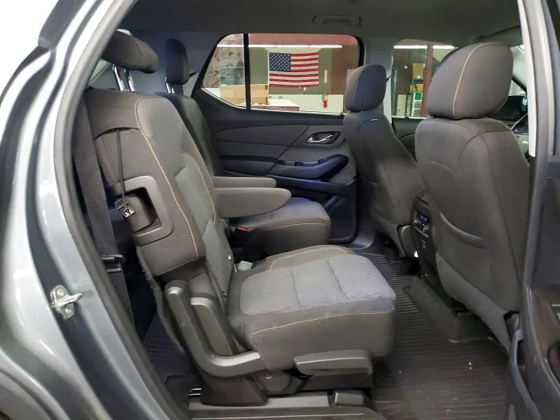 2018 CHEVROLET TRAVERSE LT  