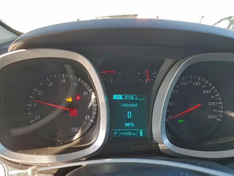 2015 CHEVROLET EQUINOX LT  