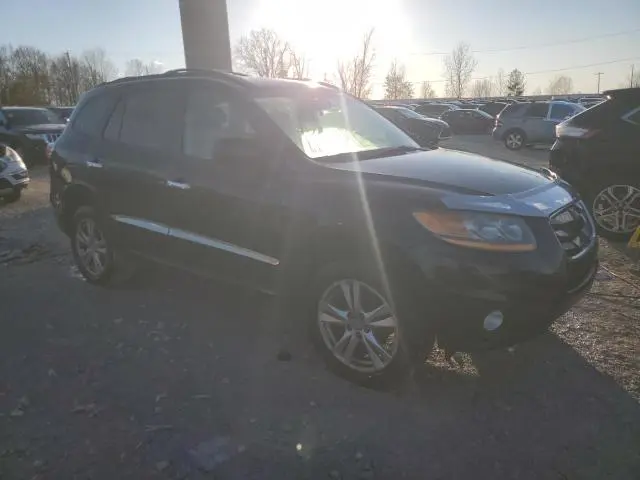 2011 HYUNDAI SANTA FE SE  