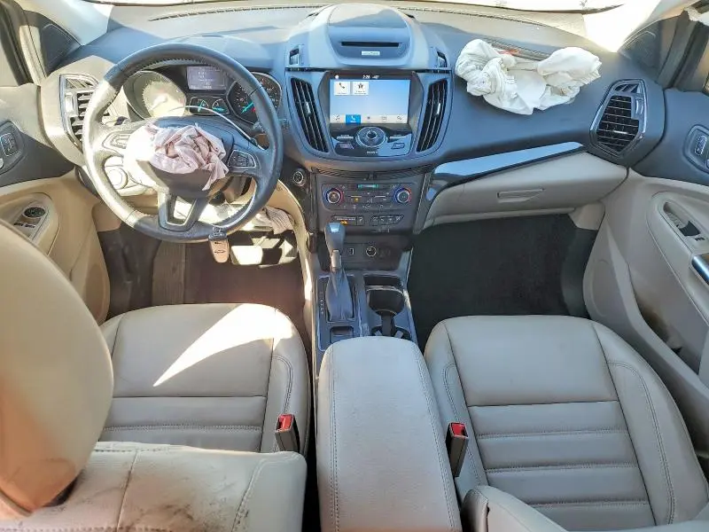 2017 FORD ESCAPE TITANIUM  