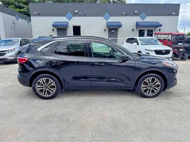 2020 FORD ESCAPE SEL  