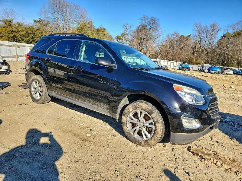 2017 CHEVROLET EQUINOX LT  