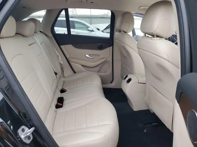 2022 MERCEDES-BENZ GLC 300 4MATIC  